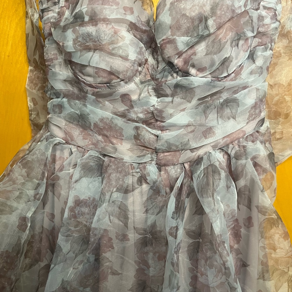 Petal & Pup Lavender Floret Midi Dress (S) - Picture 8 of 11